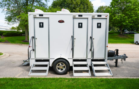 4-Stall restroom trailer
