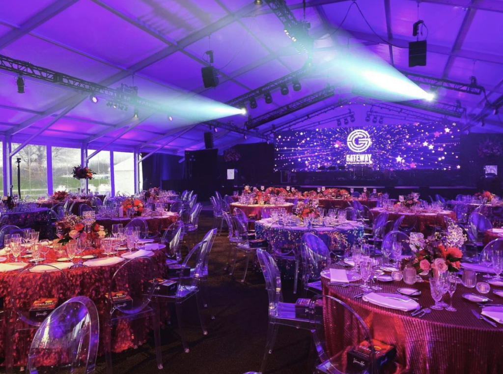 Large gala structure tent