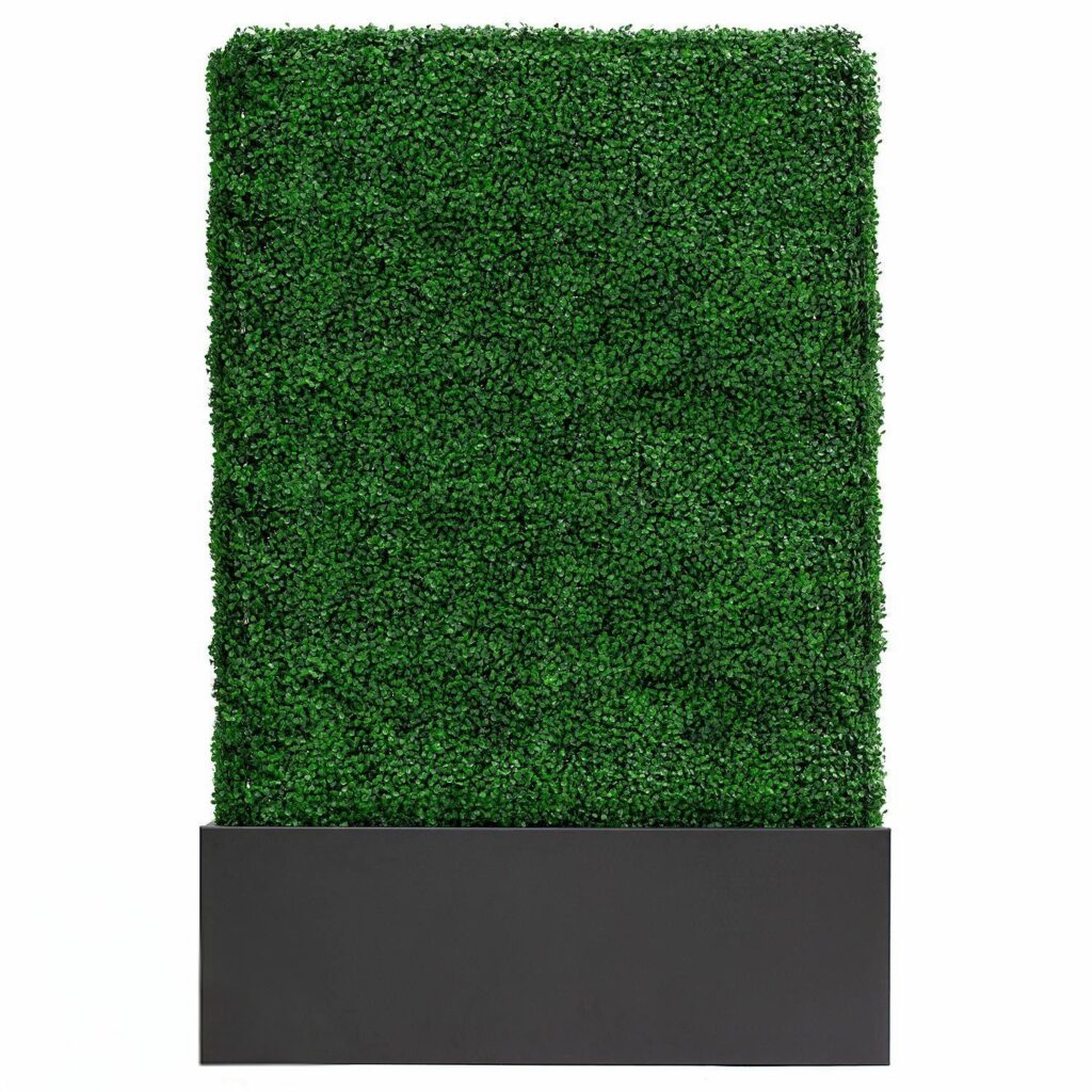 Hedge wall black steel base