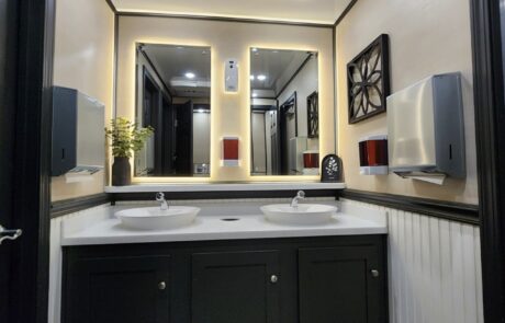 restroom trailer
