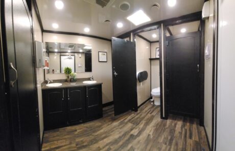 wedding bathroom trailer